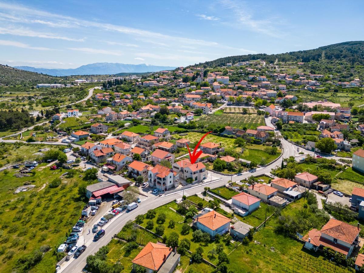 House Barbara Hotel Nerezisca Bagian luar foto